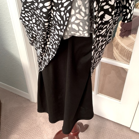 WHBM Matte Jersey Twist Front Dress - Picture 12 of 16